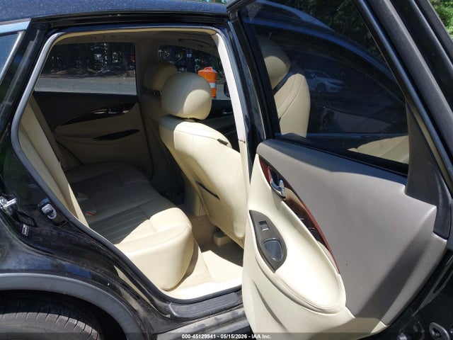 INFINITI Ex Journey