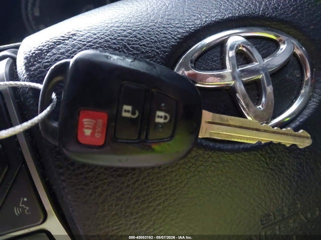 Toyota Tacoma Sr5 V6