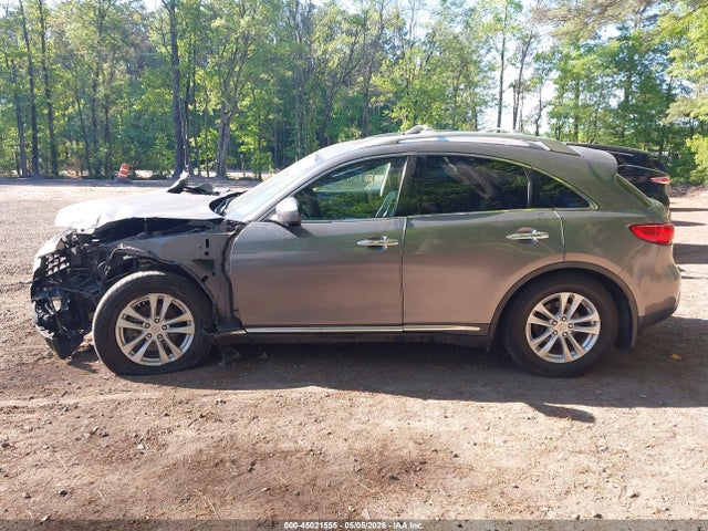 INFINITI Qx