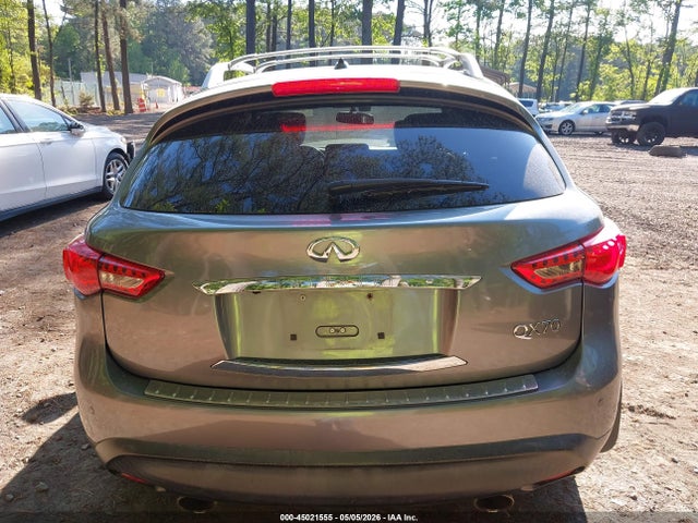 INFINITI Qx