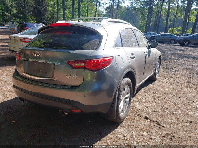 INFINITI Qx
