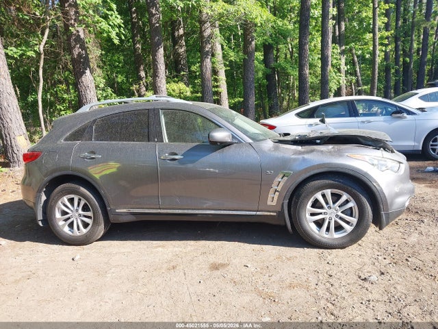 INFINITI Qx