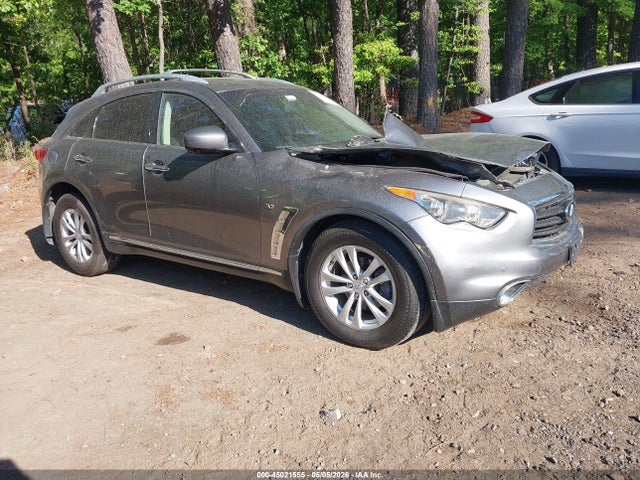 Salvage INFINITI Qx Image