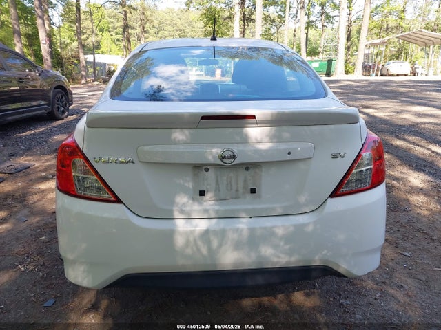 Nissan Versa 1.6 Sv