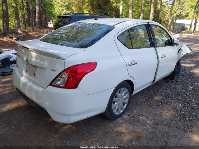 Nissan Versa 1.6 Sv