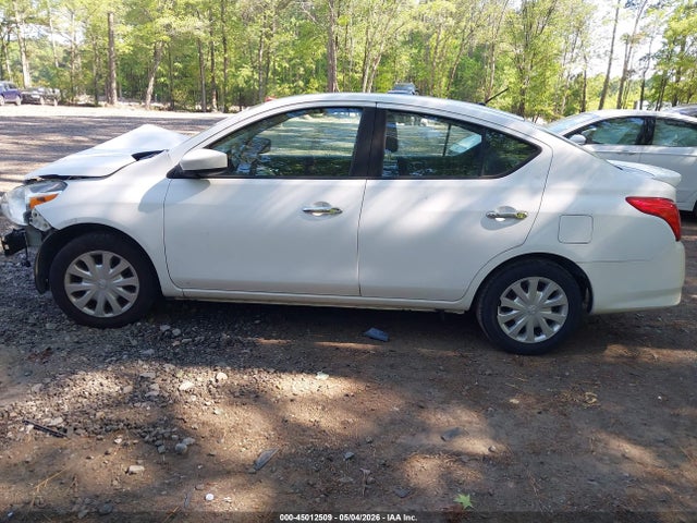 Nissan Versa 1.6 Sv