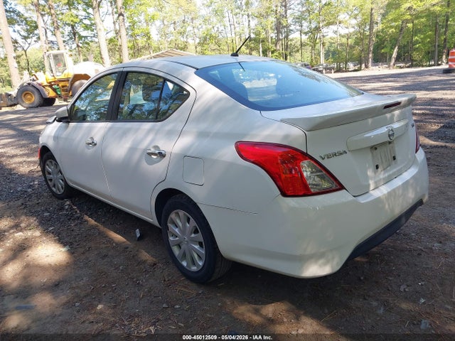 Nissan Versa 1.6 Sv