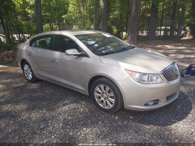 Salvage Buick LaCrosse Image