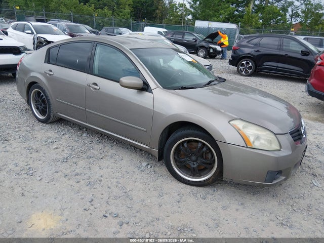 Salvage Nissan Maxima Image