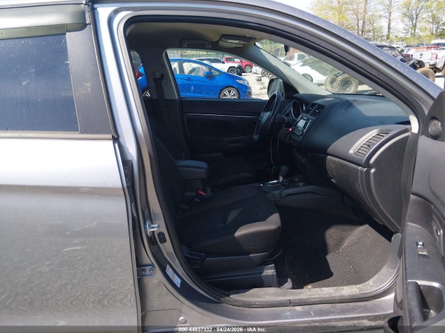 Mitsubishi Outlander Es