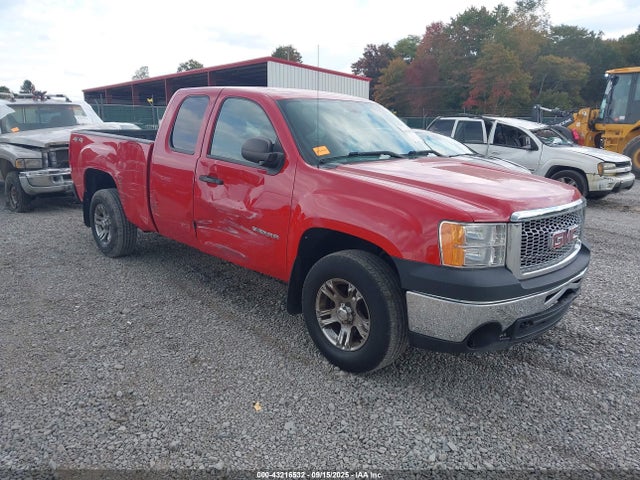 Salvage GMC Sierra 1500 Image