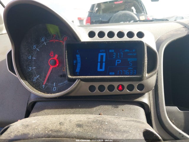 Chevrolet Sonic 2ls