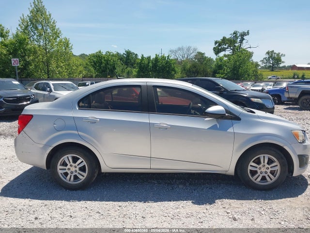 Chevrolet Sonic 2ls