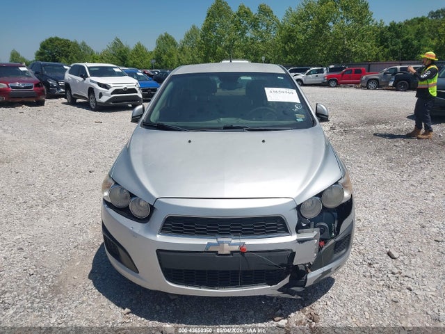 Chevrolet Sonic 2ls