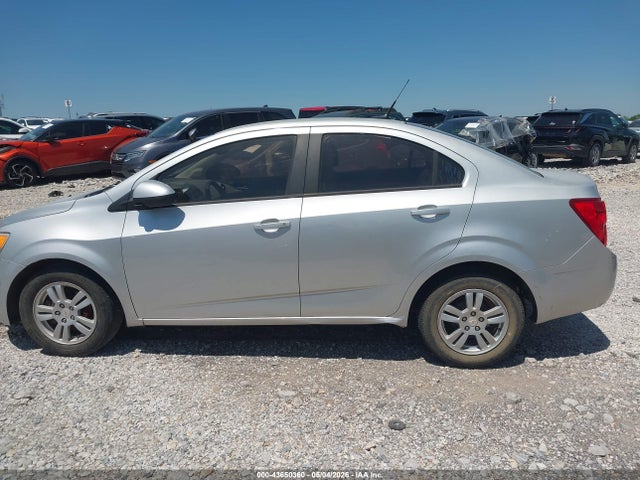 Chevrolet Sonic 2ls