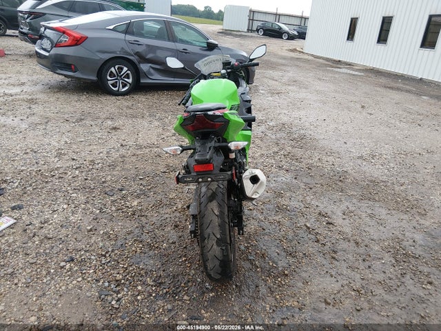 Kawasaki Ex400