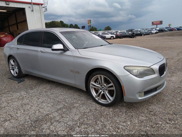 Salvage BMW 7 Series Image