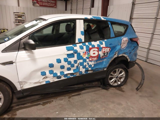 Ford Escape S
