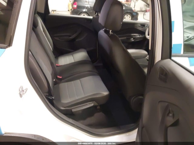 Ford Escape S