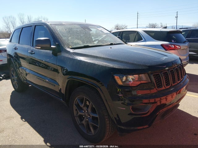 Salvage Jeep Grand Cherokee Image