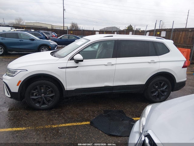 Volkswagen Tiguan 2.0t Se