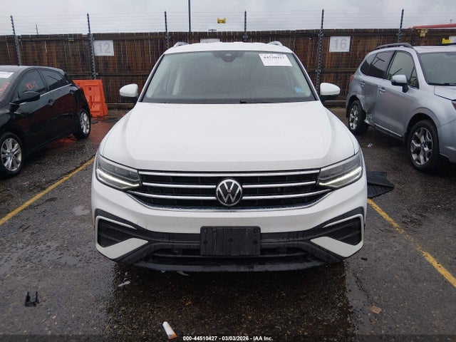 Volkswagen Tiguan 2.0t Se