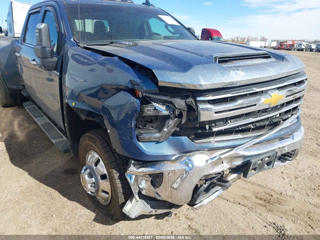 Chevrolet Silverado 3500 4wd  Long Bed Ltz