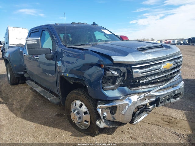 Chevrolet Silverado 3500 4wd  Long Bed Ltz