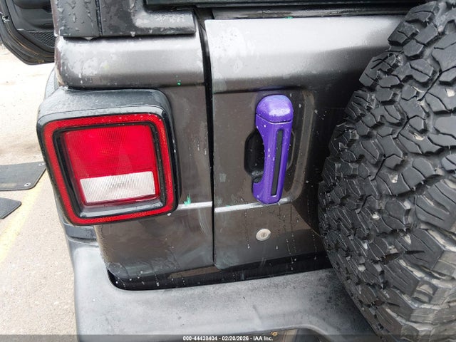 Jeep Wrangler Sport 4x4
