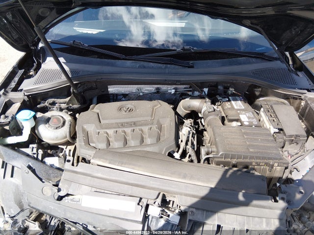 Volkswagen Tiguan 2.0t Se