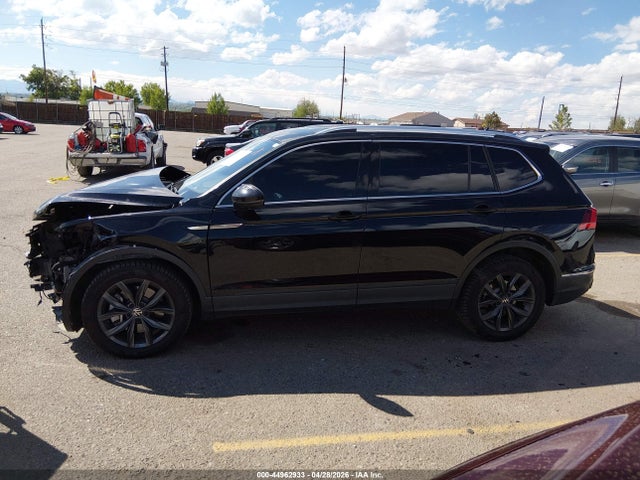 Volkswagen Tiguan 2.0t Se