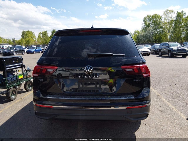Volkswagen Tiguan 2.0t Se