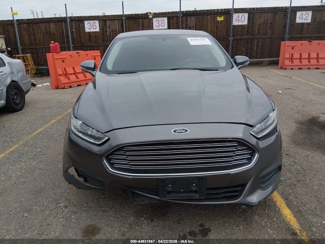 Ford Fusion Se