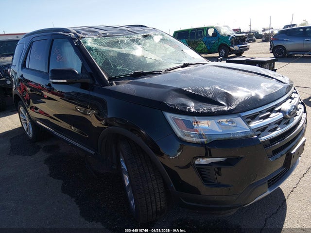 Salvage Ford Explorer Image