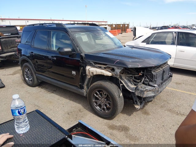 Salvage Ford Bronco Image