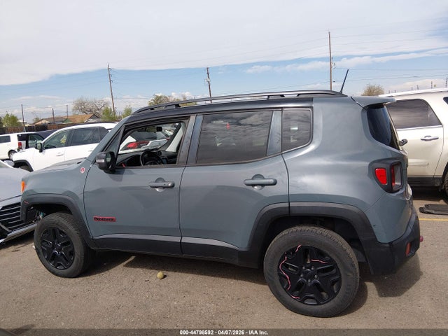 Jeep Renegade Trailhawk 4x4
