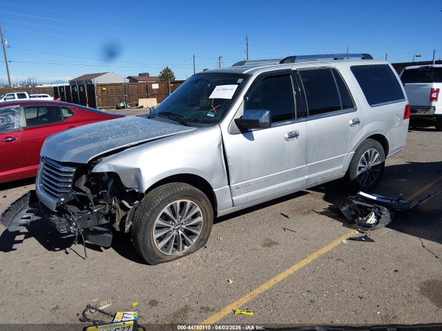 Lincoln Navigator Select