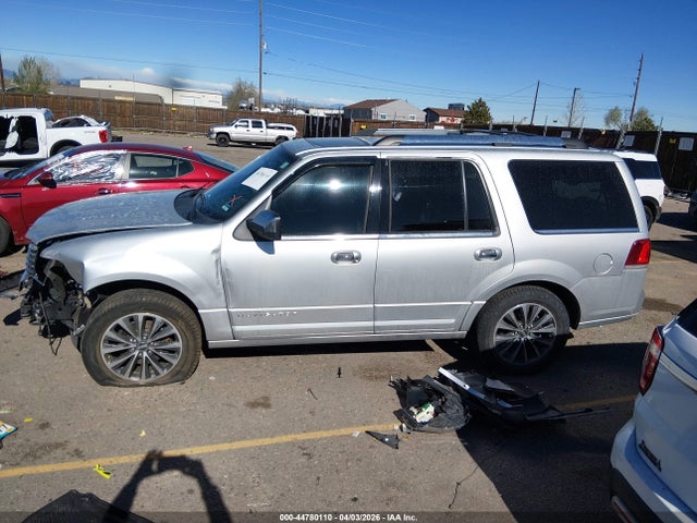 Lincoln Navigator Select