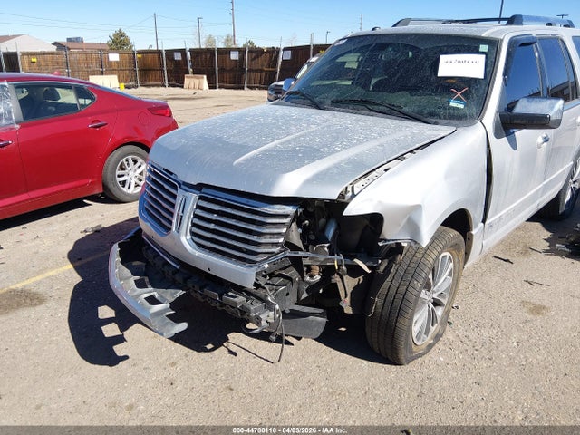 Lincoln Navigator Select