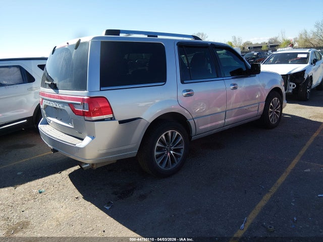 Lincoln Navigator Select