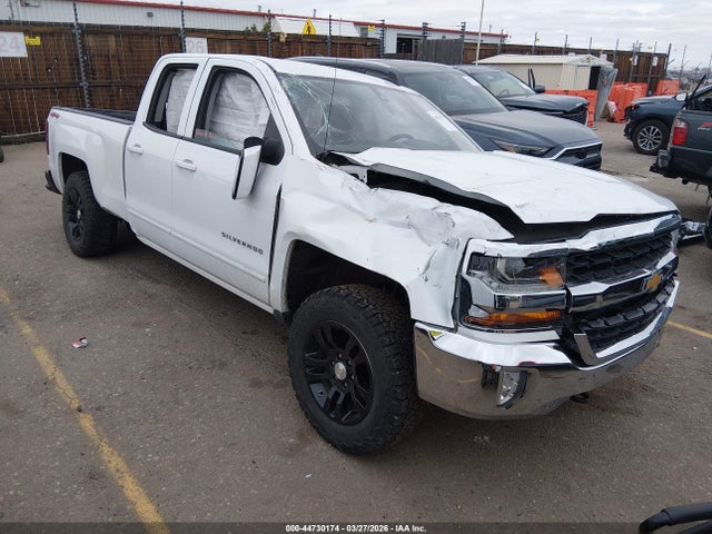 Salvage Chevrolet Silverado 1500 Image