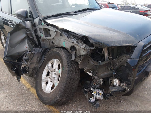 Toyota 4Runner Sr5