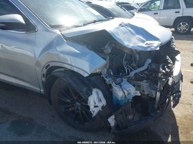 Toyota Highlander Se