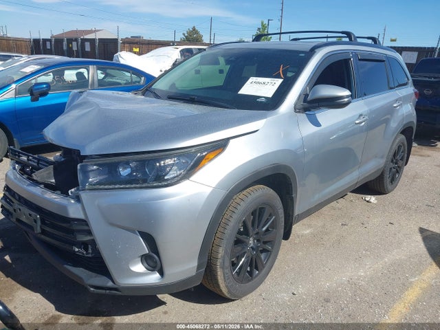 Toyota Highlander Se