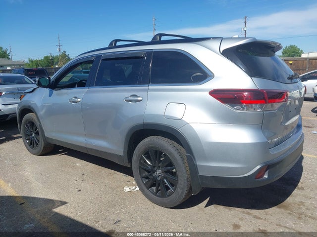 Toyota Highlander Se
