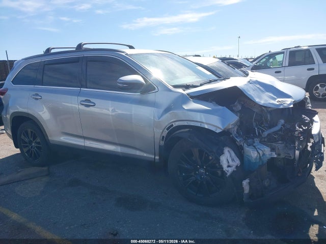 Toyota Highlander Se