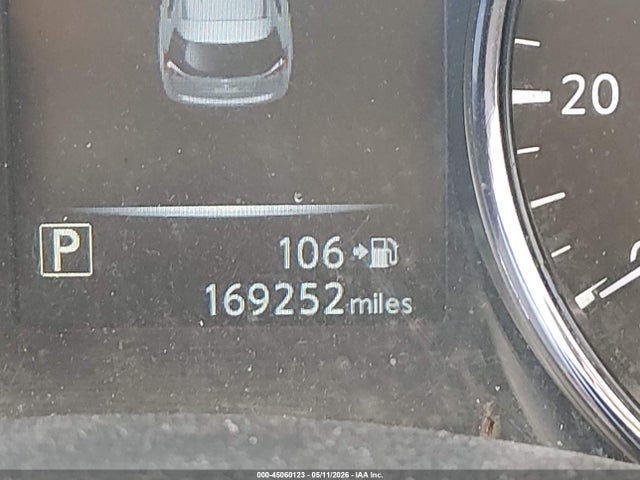 Nissan Rogue Sv