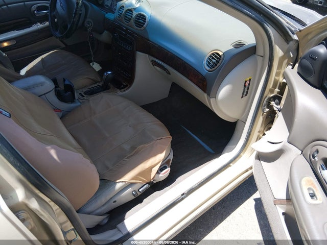 Chrysler 300M