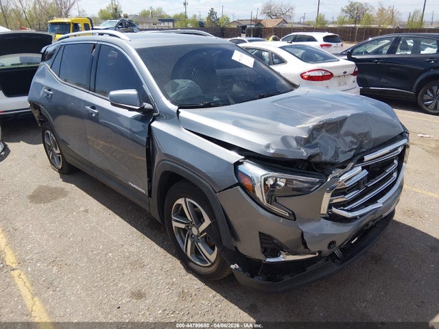 Salvage GMC Terrain Image