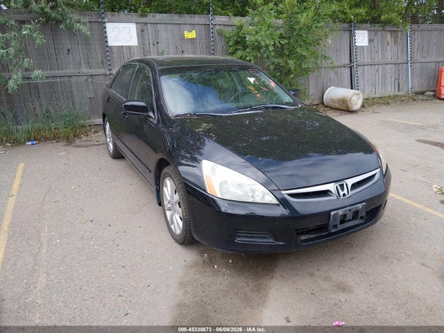 Salvage Honda Accord Image